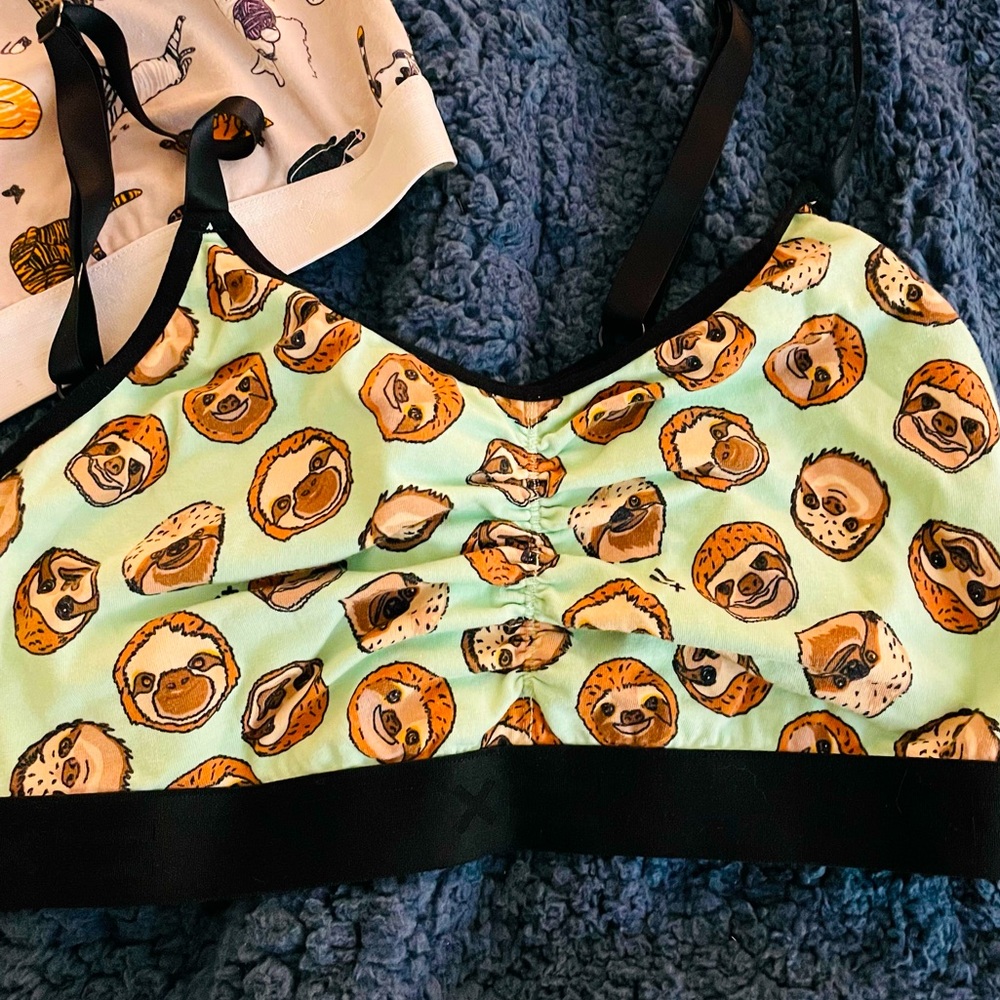 Tomboy X Sports Bra size XL Sloth Print